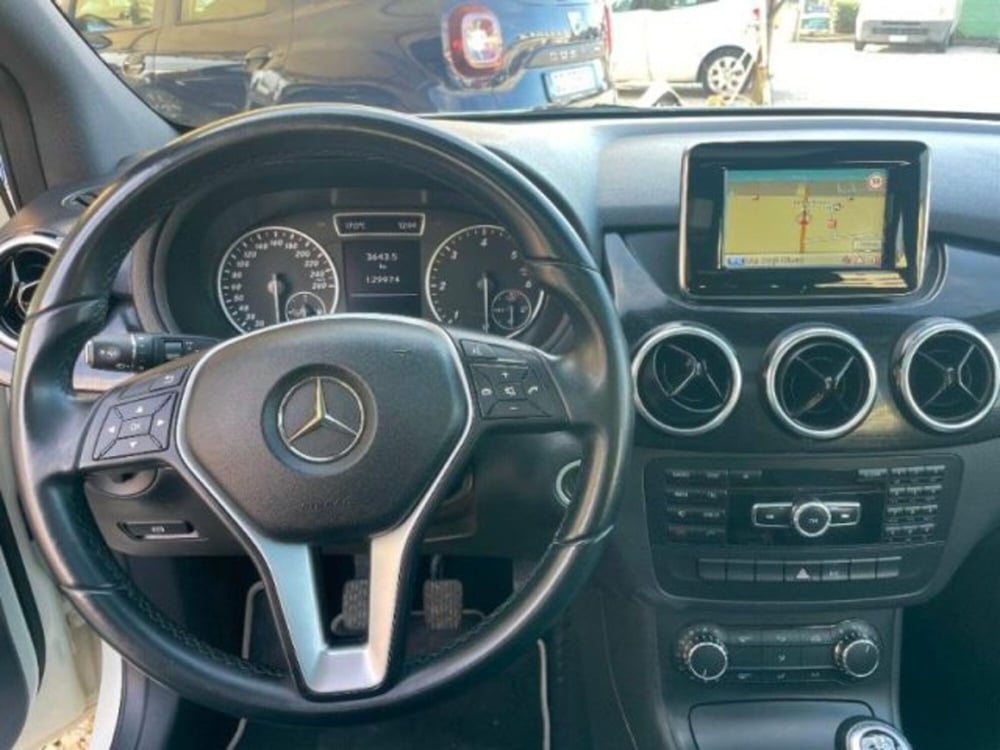Mercedes-Benz Classe B usata a Massa-Carrara (8)