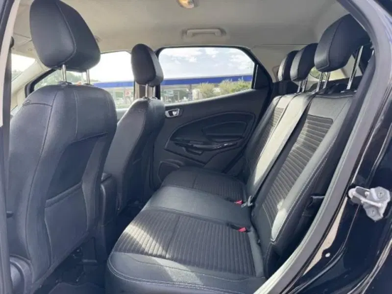 Ford EcoSport usata a Massa-Carrara (11)