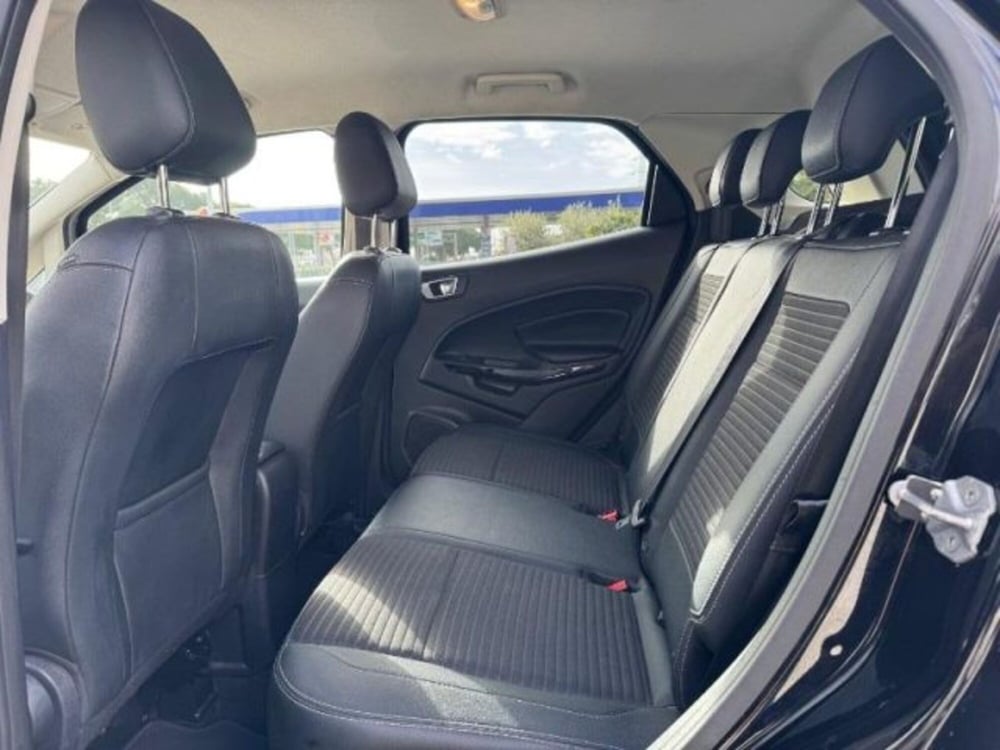 Ford EcoSport usata a Massa-Carrara (11)