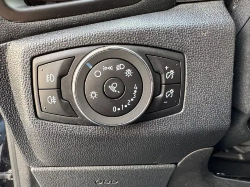 Ford EcoSport usata a Massa-Carrara (14)