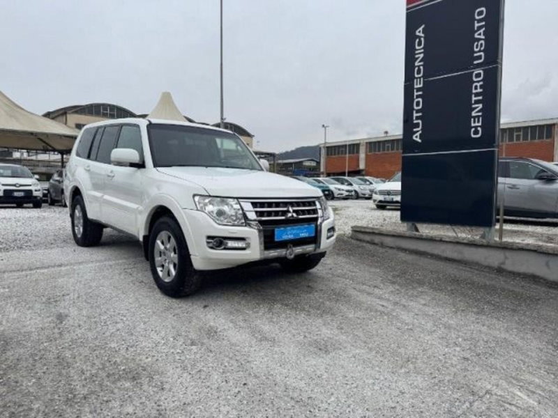 Mitsubishi Pajero usata a Massa-Carrara