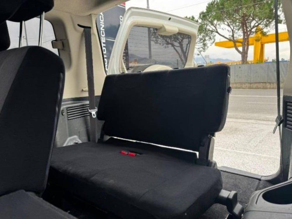 Mitsubishi Pajero usata a Massa-Carrara (10)