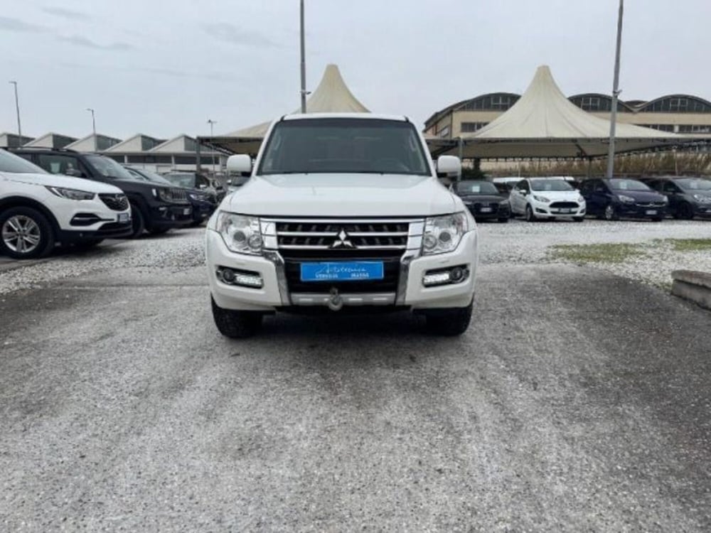 Mitsubishi Pajero usata a Massa-Carrara (3)
