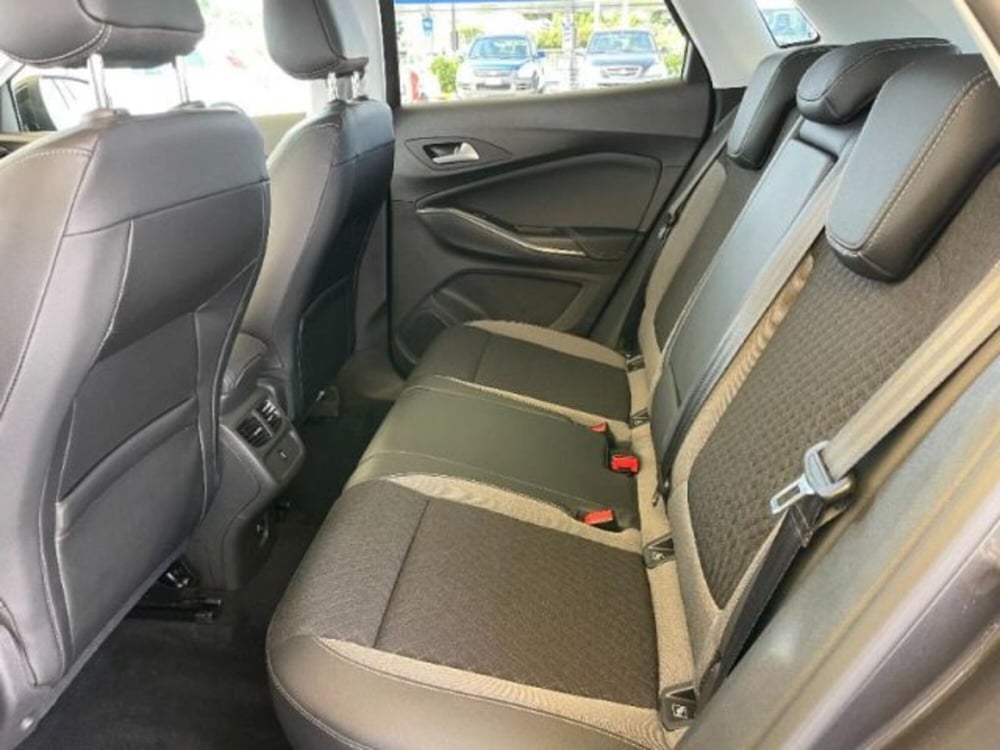 Opel Grandland X usata a Massa-Carrara (12)
