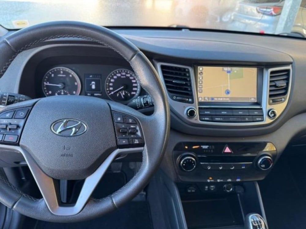 Hyundai Tucson usata a Massa-Carrara (10)
