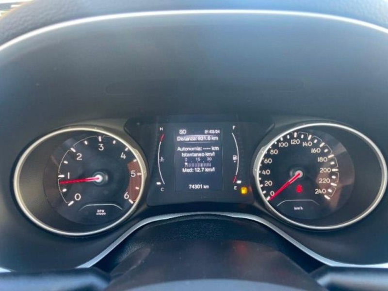 Jeep Compass usata a Massa-Carrara (7)