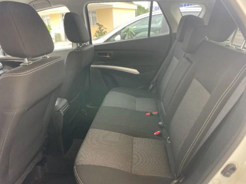 Suzuki S-Cross usata a Massa-Carrara (10)