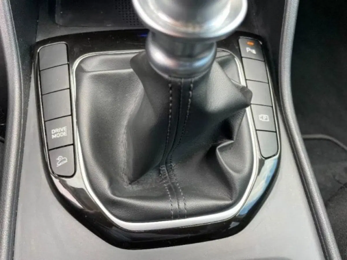 Hyundai Tucson usata a Massa-Carrara (12)