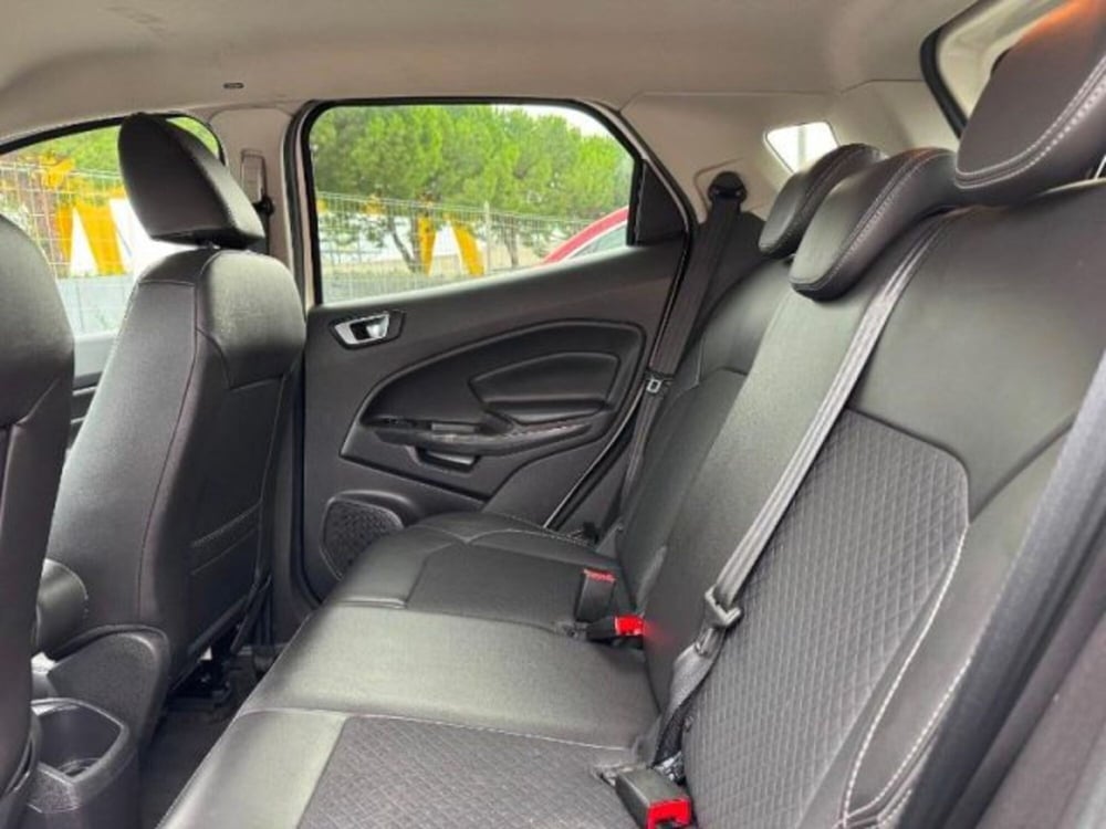 Ford EcoSport usata a Massa-Carrara (12)