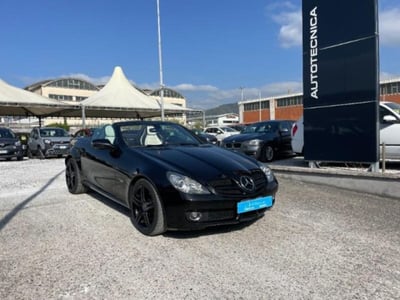 Mercedes-Benz SLK 200 Kompressor cat 2LOOK Edition del 2009 usata a Massa