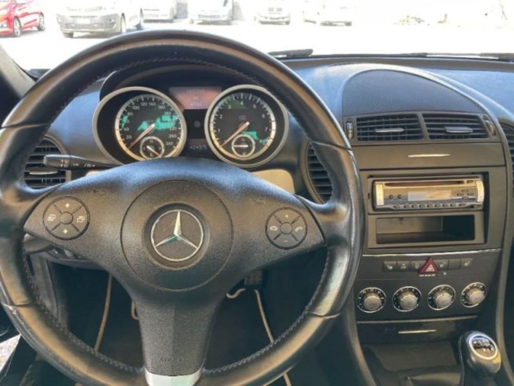 Mercedes-Benz SLK usata a Massa-Carrara (10)