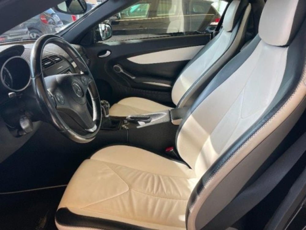 Mercedes-Benz SLK usata a Massa-Carrara (12)