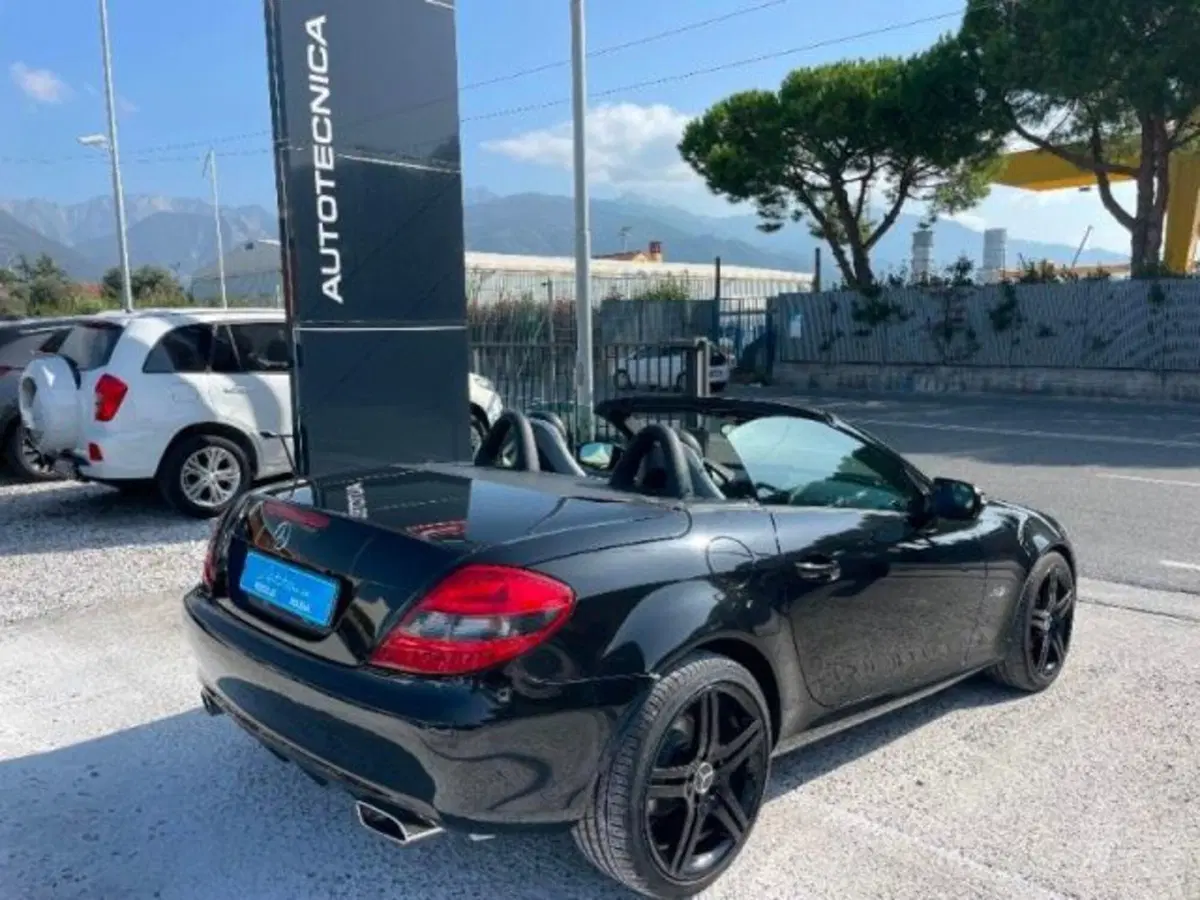 Mercedes-Benz SLK usata a Massa-Carrara (4)