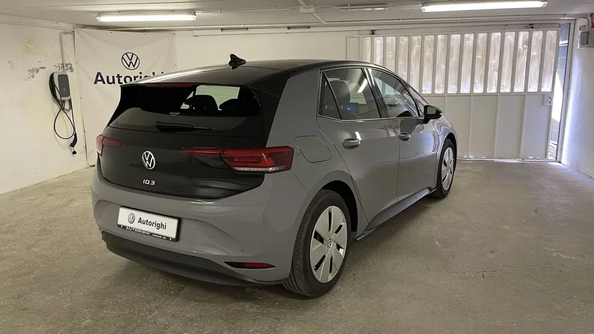 Volkswagen ID.3 usata a Genova (4)