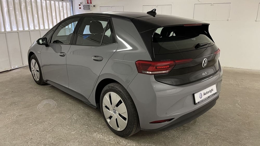 Volkswagen ID.3 usata a Genova (6)