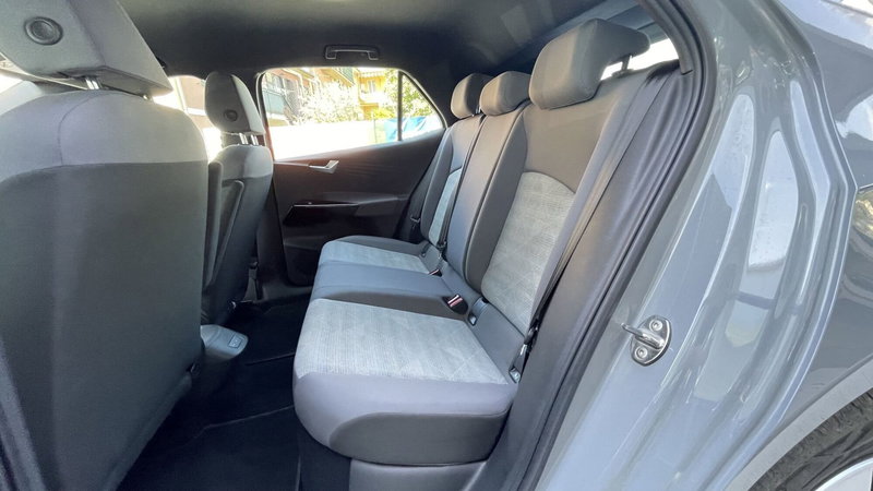 Volkswagen ID.3 usata a Genova (8)