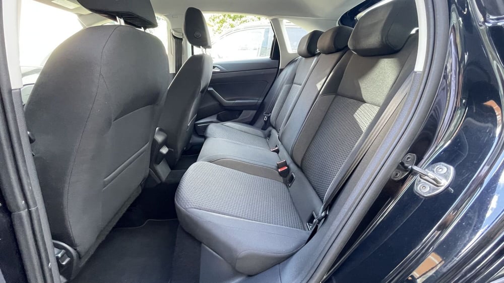 Volkswagen Taigo usata a Genova (9)