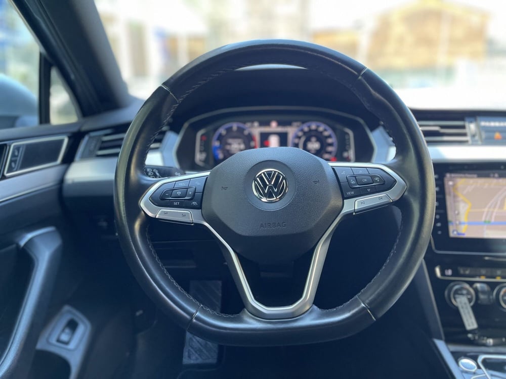 Volkswagen Passat usata a Genova (11)