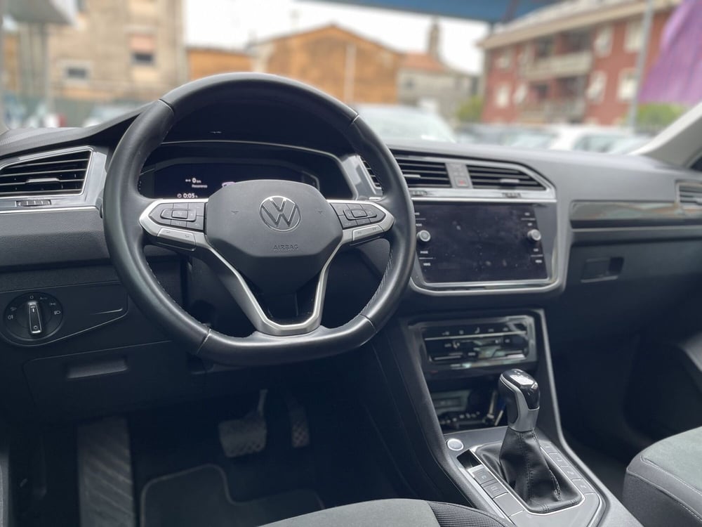 Volkswagen Tiguan usata a Genova (10)