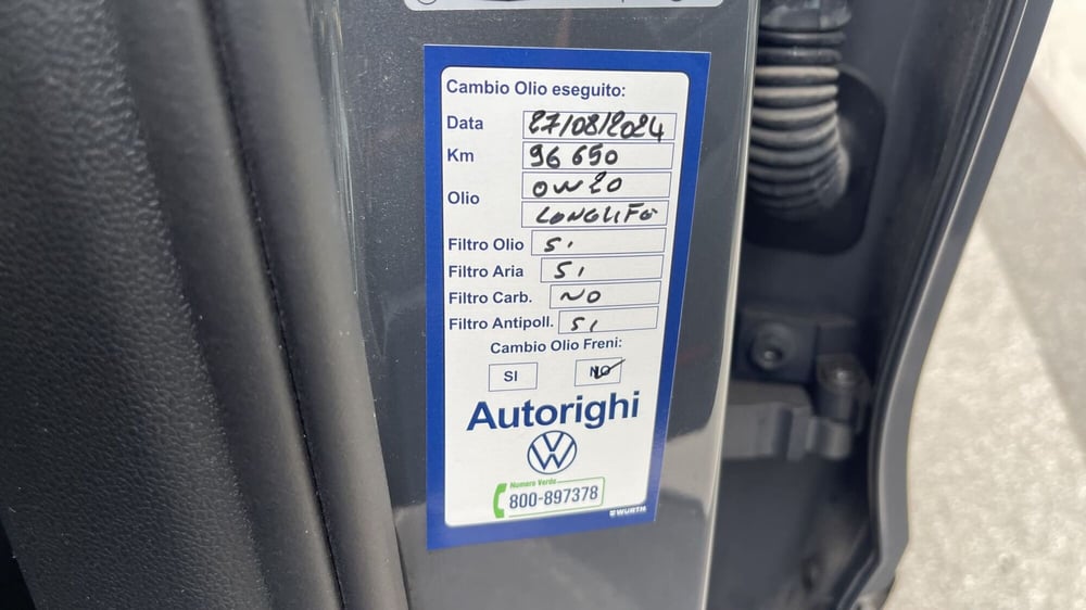 Volkswagen Tiguan usata a Genova (15)