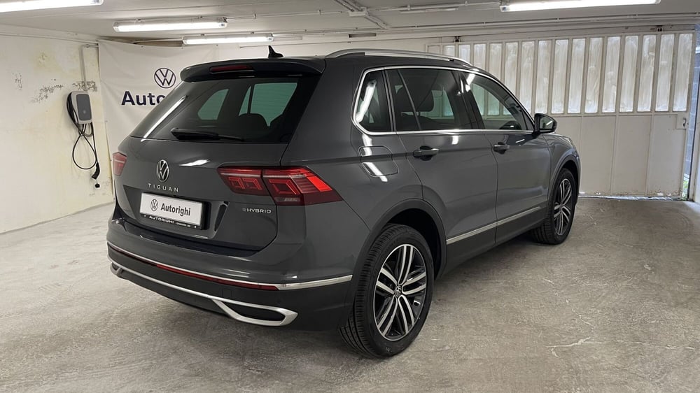 Volkswagen Tiguan usata a Genova (4)