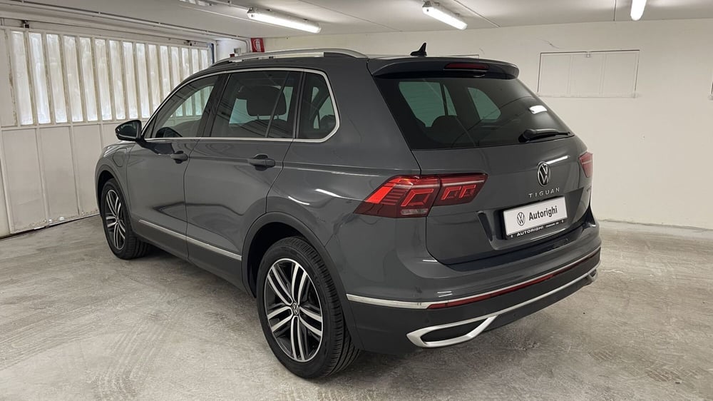 Volkswagen Tiguan usata a Genova (6)