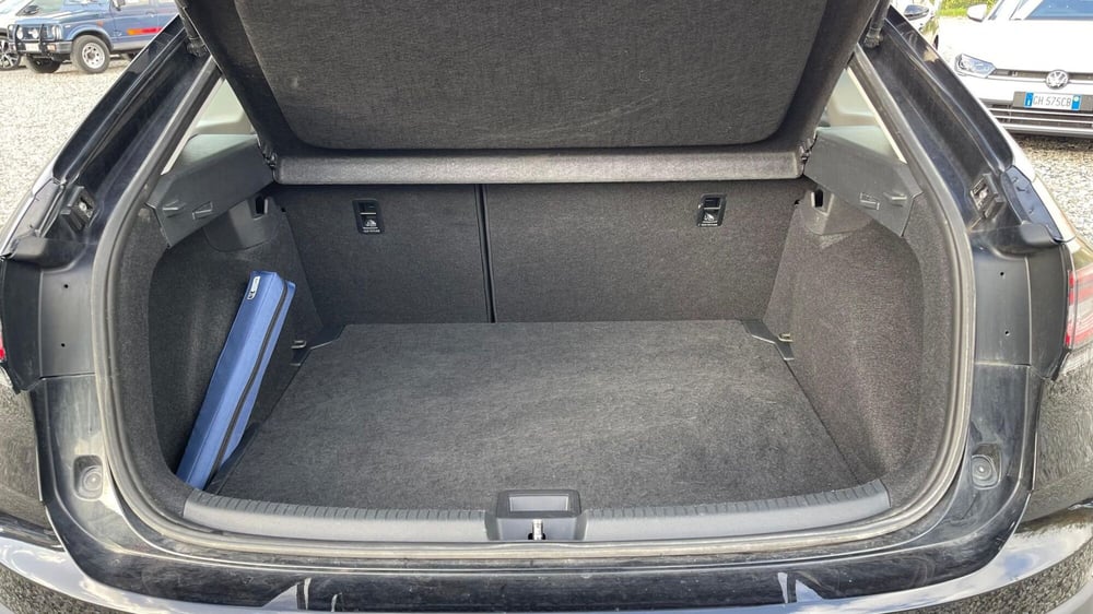 Volkswagen Taigo usata a Genova (7)