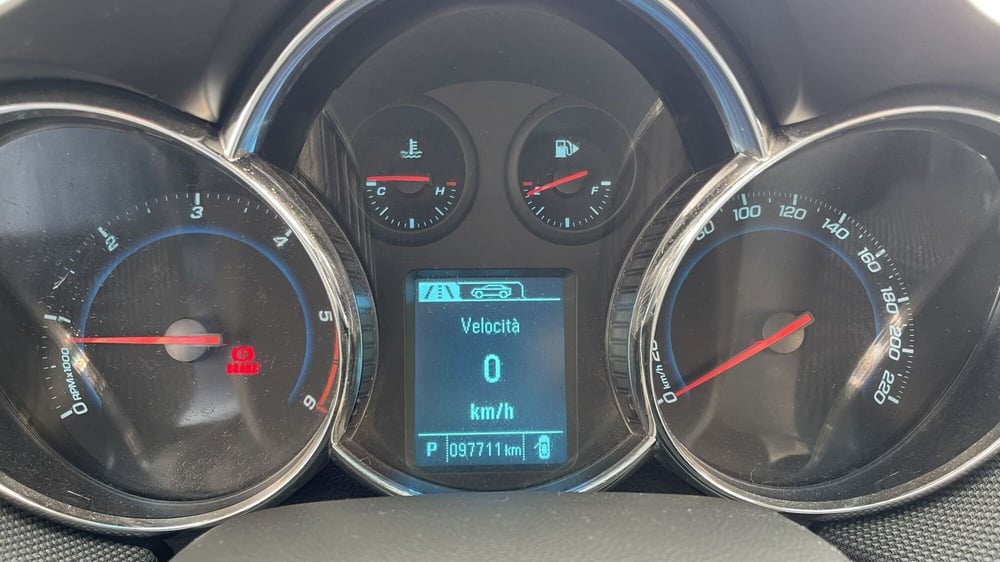 Chevrolet Cruze Station Wagon usata a Genova (15)