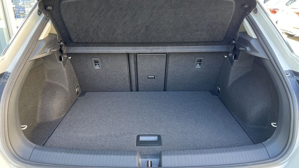 Volkswagen T-Roc usata a Genova (7)