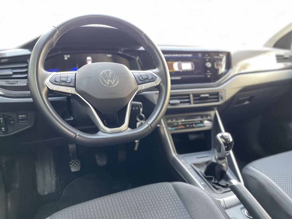 Volkswagen Taigo usata a Genova (11)