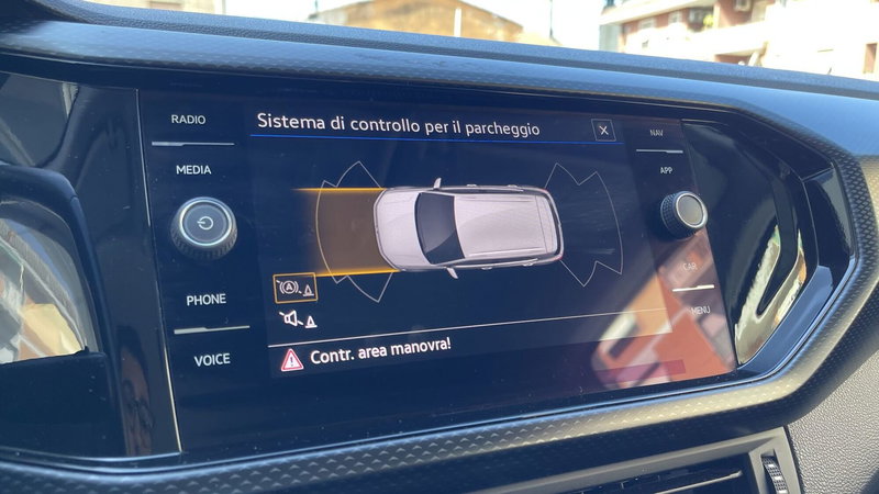 Volkswagen T-Cross usata a Genova (13)