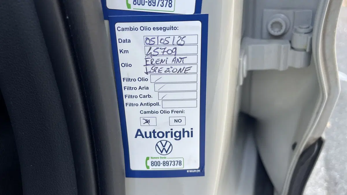 Volkswagen T-Cross usata a Genova (15)