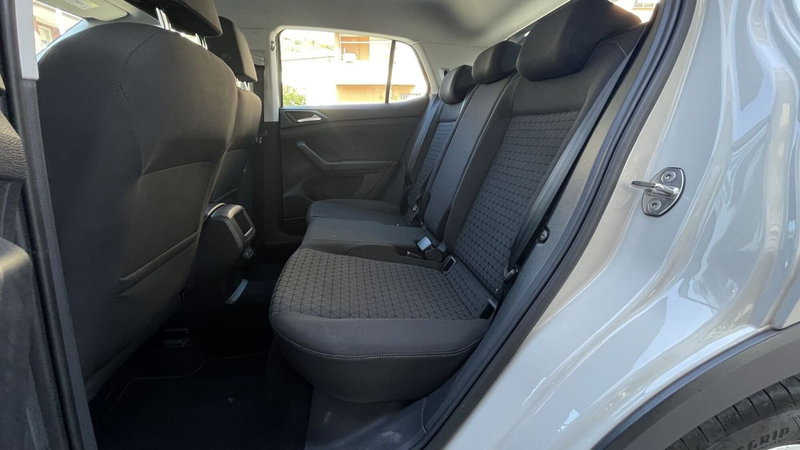 Volkswagen T-Cross usata a Genova (9)