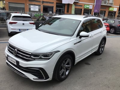 Volkswagen Tiguan 1.5 TSI 150 CV DSG ACT R-Line del 2020 usata a Chiavari