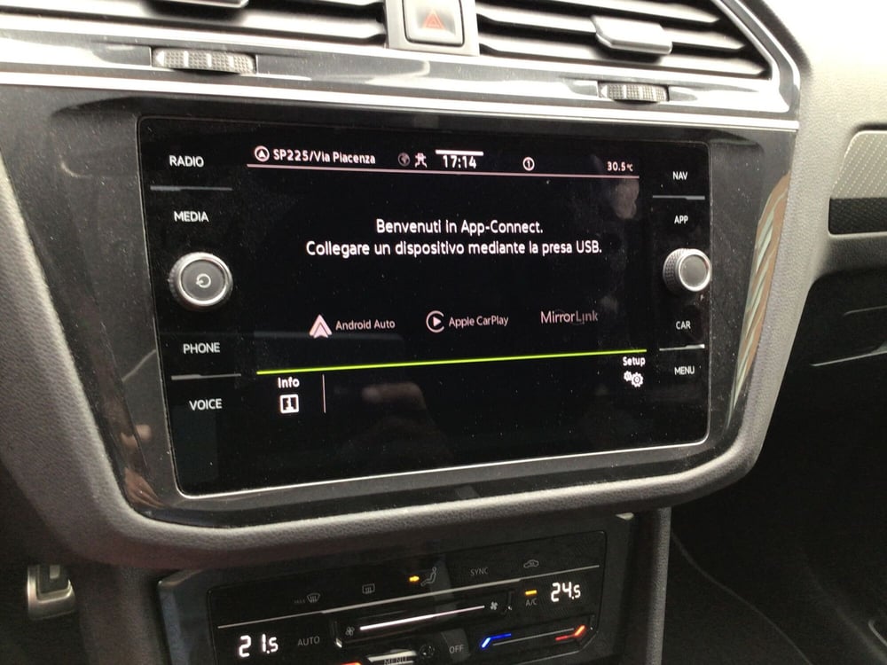 Volkswagen Tiguan usata a Genova (18)