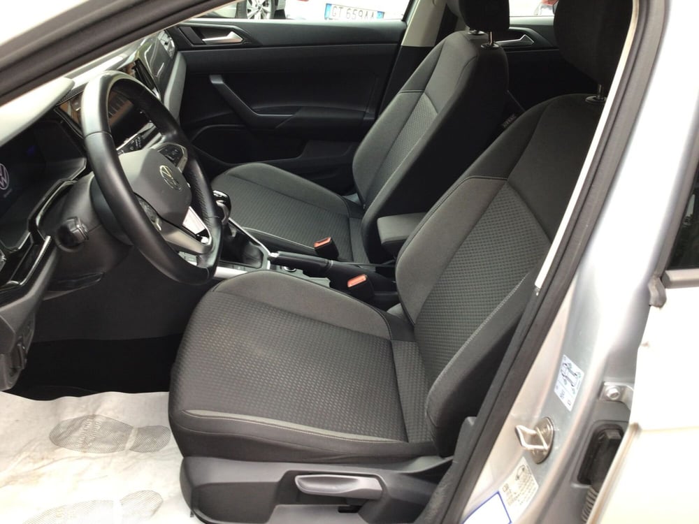 Volkswagen Taigo usata a Genova (11)