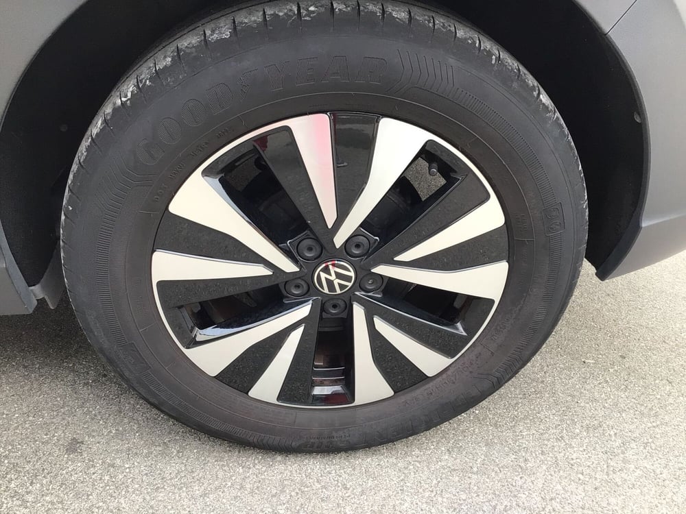 Volkswagen Taigo usata a Genova (9)