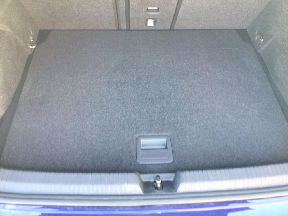 Volkswagen Golf usata a Genova (8)