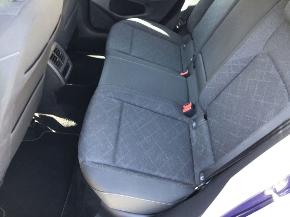 Volkswagen Golf usata a Genova (9)
