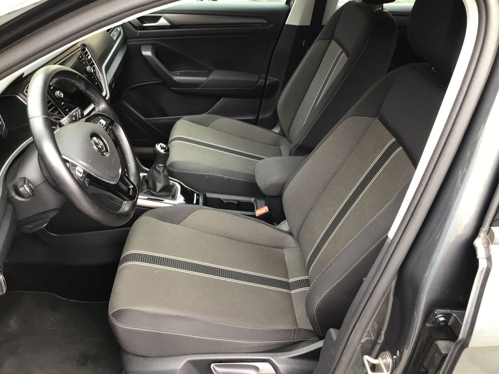 Volkswagen T-Roc usata a Genova (11)