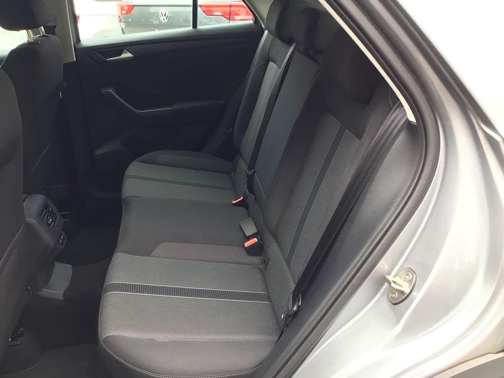 Volkswagen T-Roc usata a Genova (11)