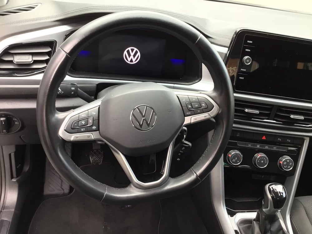 Volkswagen T-Roc usata a Genova (13)