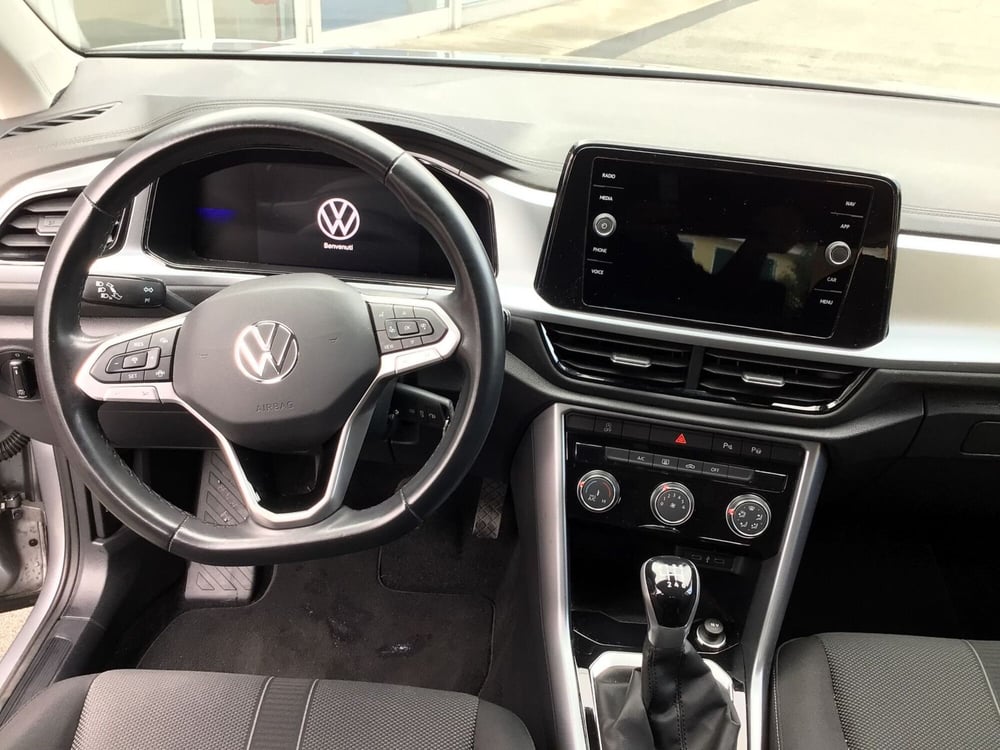 Volkswagen T-Roc usata a Genova (14)