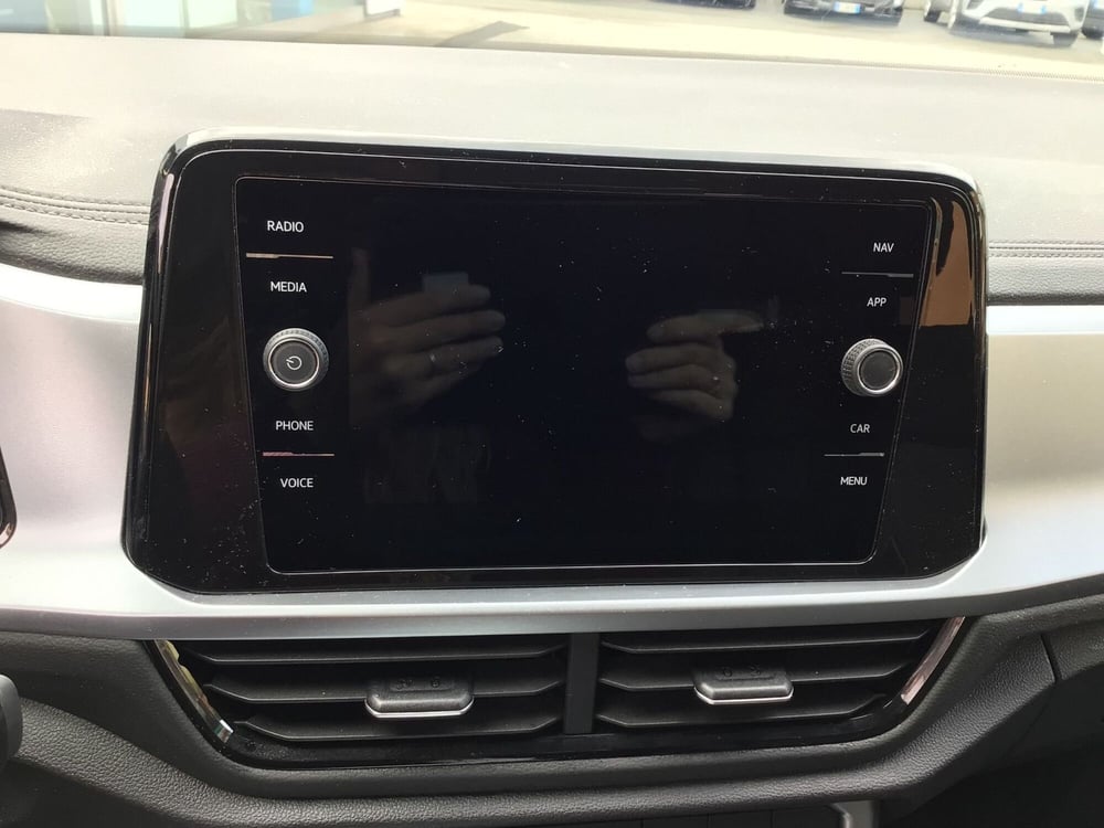 Volkswagen T-Roc usata a Genova (17)