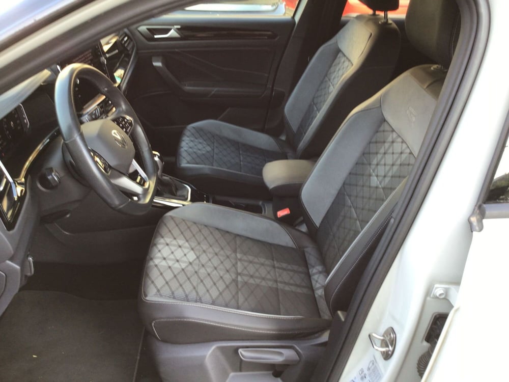Volkswagen T-Roc usata a Genova (11)