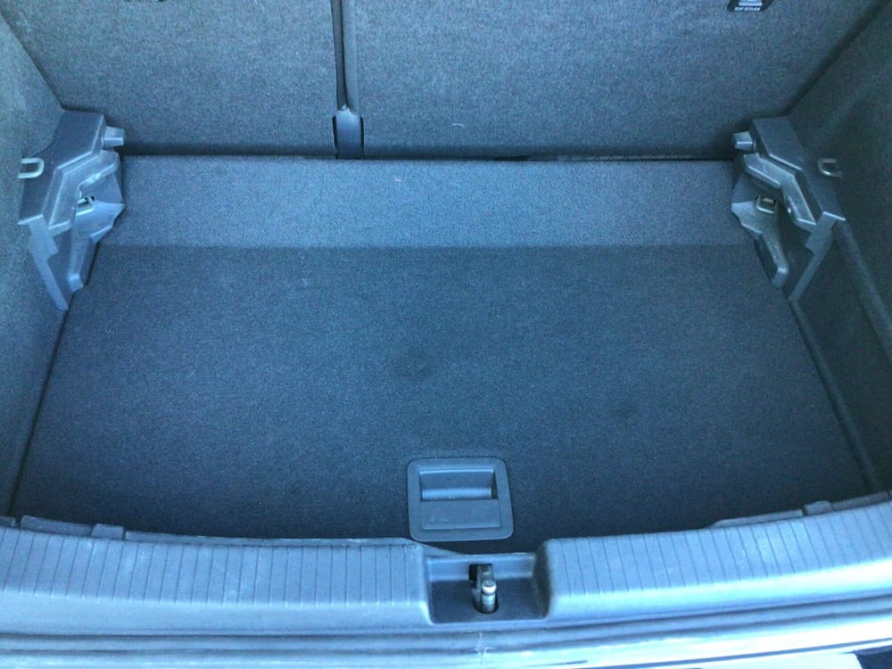 Volkswagen T-Cross usata a Genova (7)