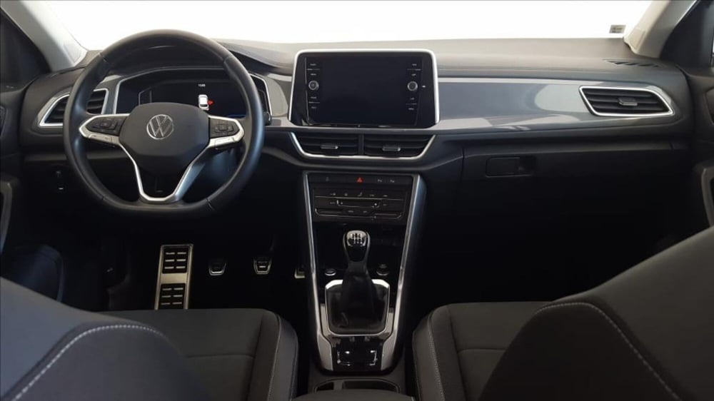 Volkswagen T-Roc usata a Lucca (13)
