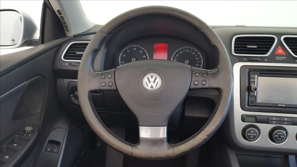 Volkswagen Eos usata a Lucca (20)