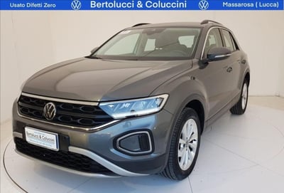 Volkswagen T-Roc 1.0 TSI R-Line del 2023 usata a Massarosa