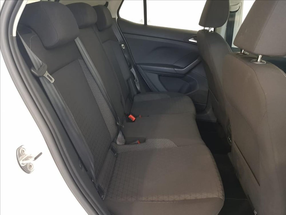 Volkswagen T-Cross usata a Lucca (12)